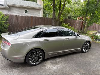 2017 Lincoln MKZ