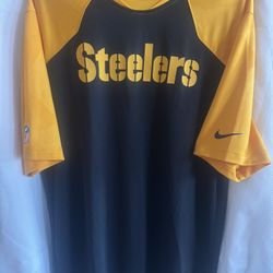 Nike Dri Fit Pittsburg Steelers Shirt