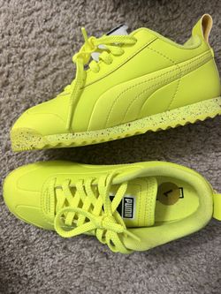 Brand new kids puma sneakers