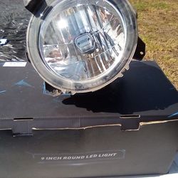 Brand New 9 Inch Round Led Head Lights