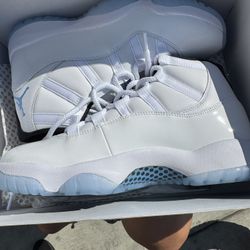 Air Jordan 11 Retro White Legend Blue Black 