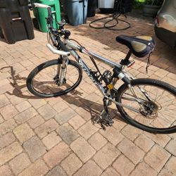 Giant Iguana Mountain Bike Mens
