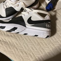 Kobe Size 3.5 