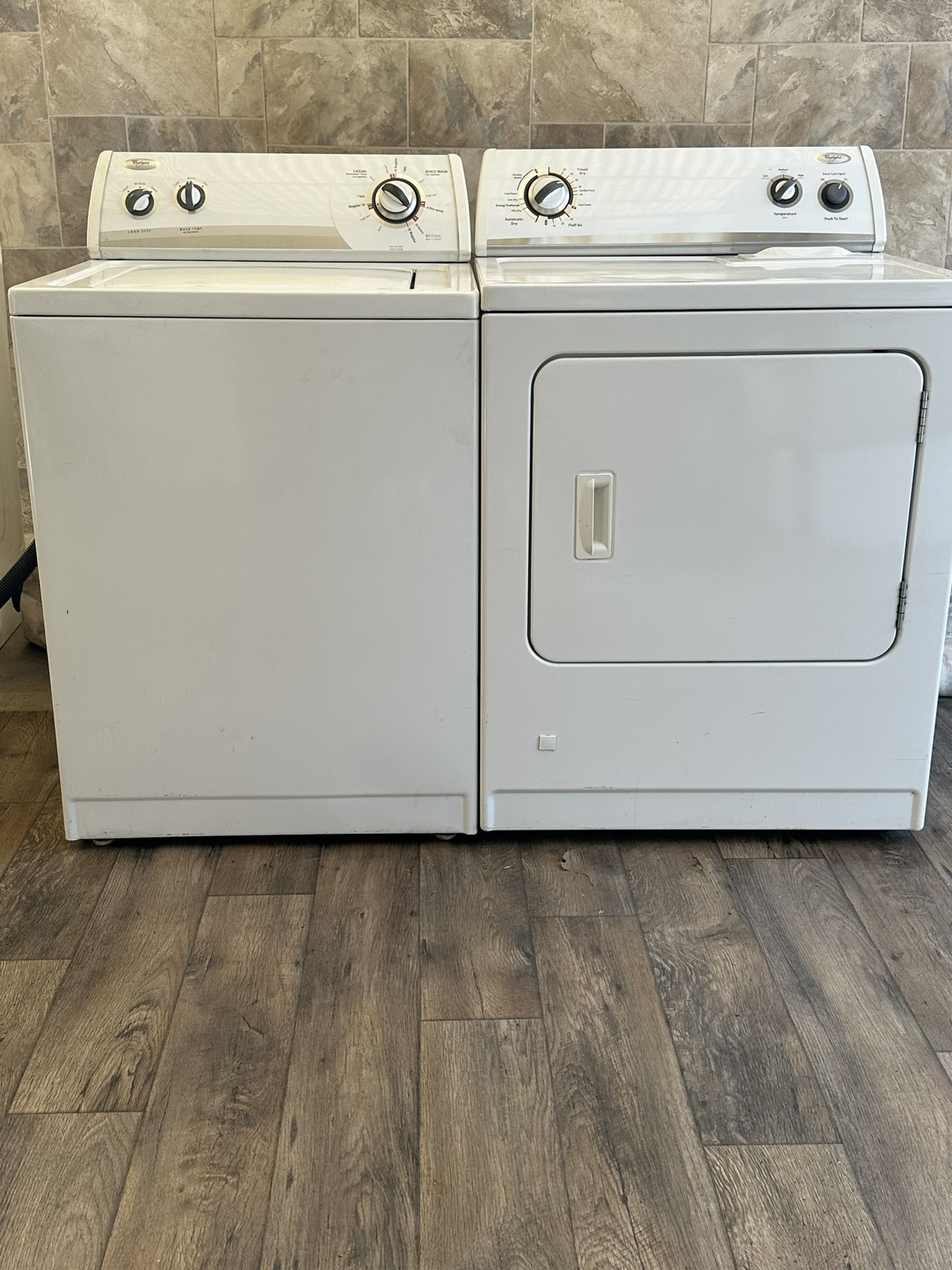 Whirpool Set Gas Laundry