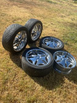 22” NOX Chrome Wheels + 305/40R22 Tires + Spare Rim – $700 OBO
