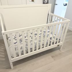 Dream On Me White Convertible Crib With Rail 