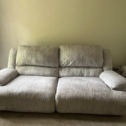 FREE Reclining Couch (Electric)