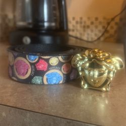Versace Belt Size  38 - 42