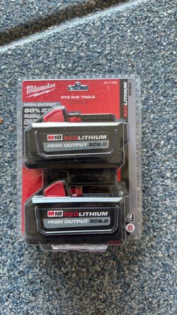Milwaukee red lithium batteries