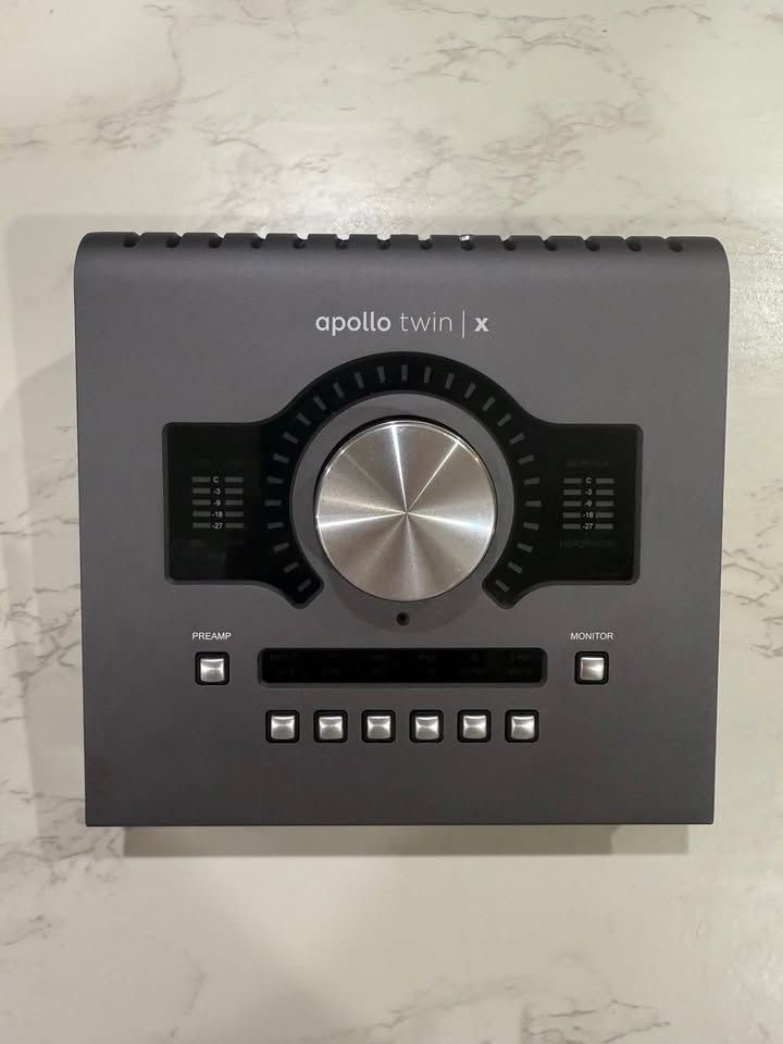 Universal Audio Apollo Twin X QUAD (Excellent Condition)