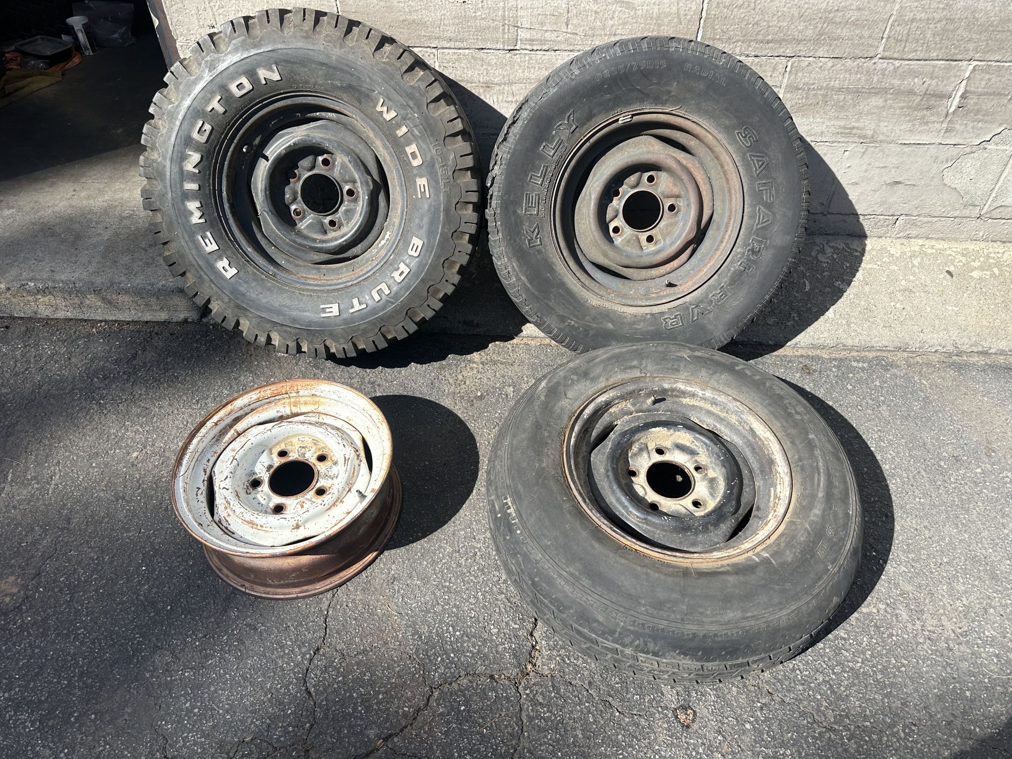 Classic Ford f150 15x6 inch steelies. 5 on 5.5 lug