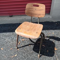 Mid Century Vintage Artist Studio Chair