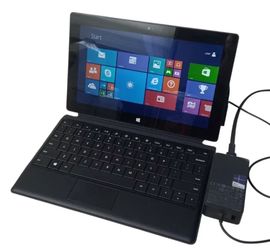 Microsoft Surface 1516 10.6" Nvidia Tegra 3 1.30GHz 2GB RAM 32GB SSD Win RT 8.1