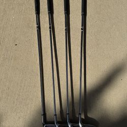 Strata Plus Iron Golf Set P-7