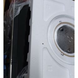 Emerson Countertop Microwave