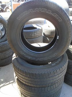 GOODYEAR WRANGLER SRA 255/75/17