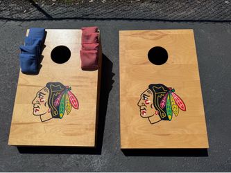 Blackhawks Corn Hole Set (bags)