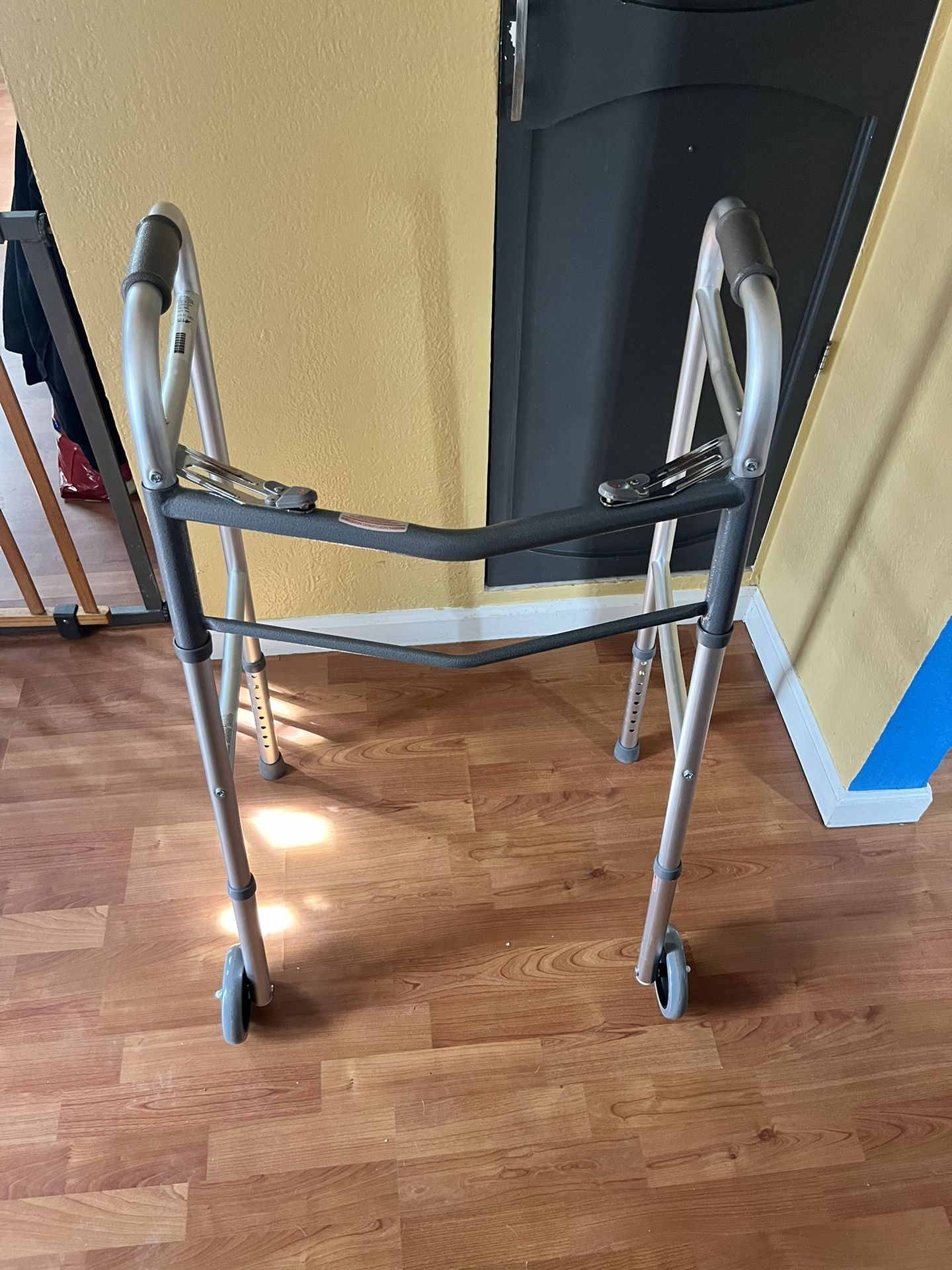 top shelf folding walker