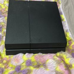 PS4 Used 1 Time