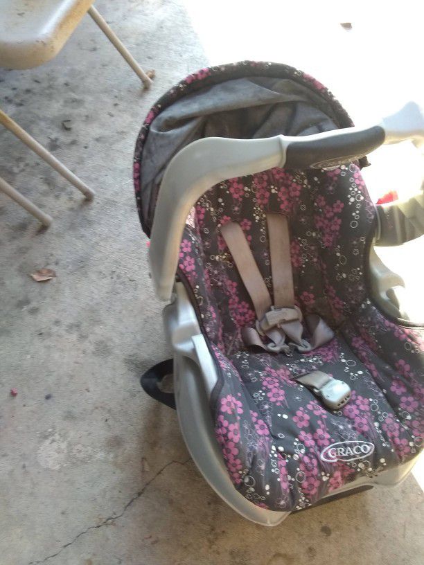 Infant rear carseat