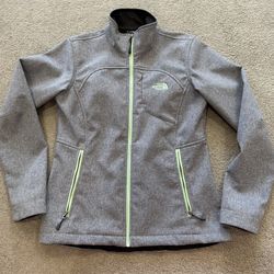 The North Face Women’s M Jacket 