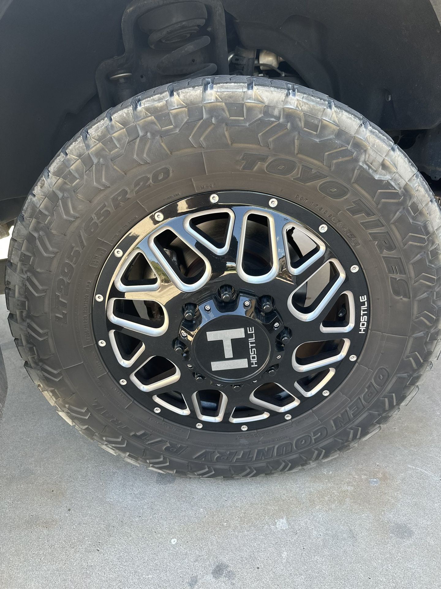 FORD F350 DUALLY WHEELS