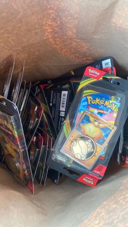 Pokémon cards bundle for sale $4-5 per pack