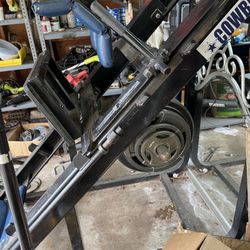 Leg Machine