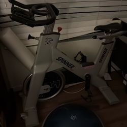 Spinner Bike. 