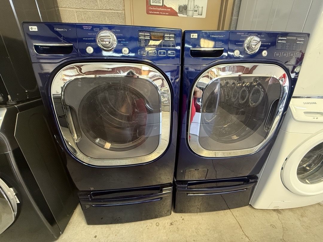 Riviera Blue Exclusive LG Steam Washer And Dryer Set with Pedestal