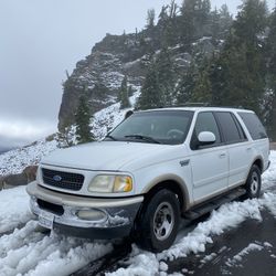 FORD EXPEDITION WHITE 1997 173.000 MILES