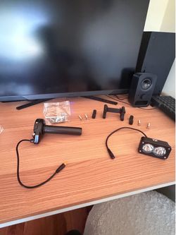 E-bike surron throttle and Baja light with mount