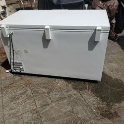Frigidaire Chest Freezer