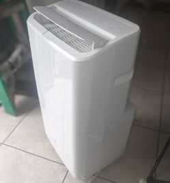 GE 8750 btu Portable Air Conditioner