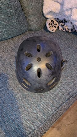 Black helmet size adult xl