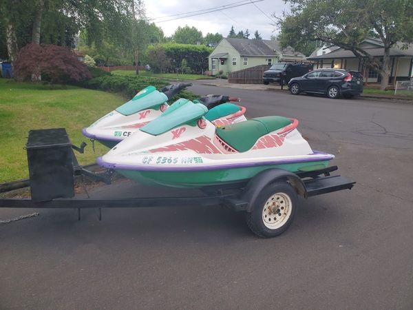 Matching seadoo wave runners jetskis