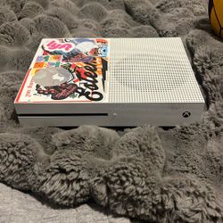 Xbox One S
