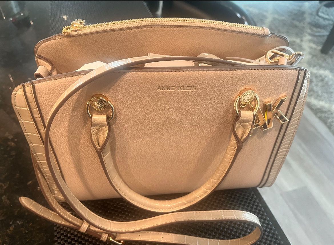 Brand new Anne Klein Handbag