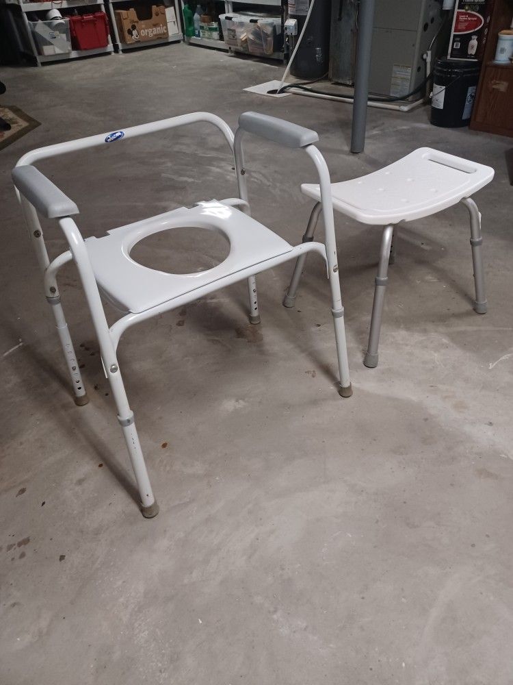 Raised HandicapToilet and Shower Seat