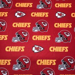 Chiefs Football Pattern Fabric/Tela Deportes Football