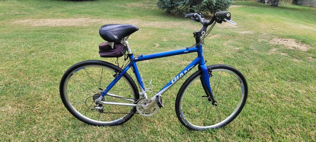 Giant Tcx Bicycle