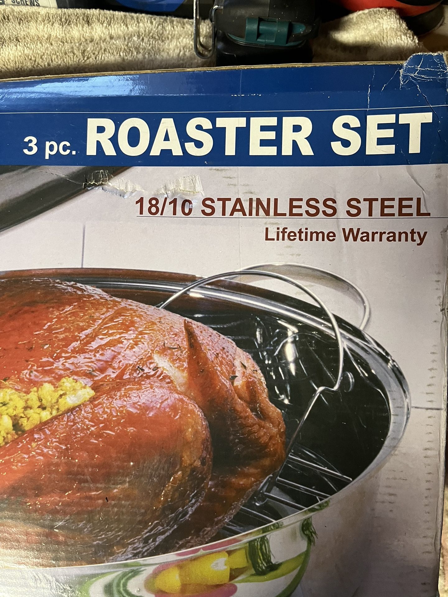 Stainless Steel Oval Lidded Roaster Pan 