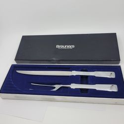Vintage Towle Carving Set in Original Box Stainless Steel. Original 
Breuners box.
Pre-owned, perfect shape, I dont think, it is ever was used.
Knife 
