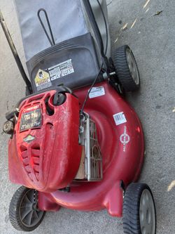 Push Mower Troy Bilt 6.75 Hp 190cc.   Perfectly Working Condition Tested Before Buy It 140$$
