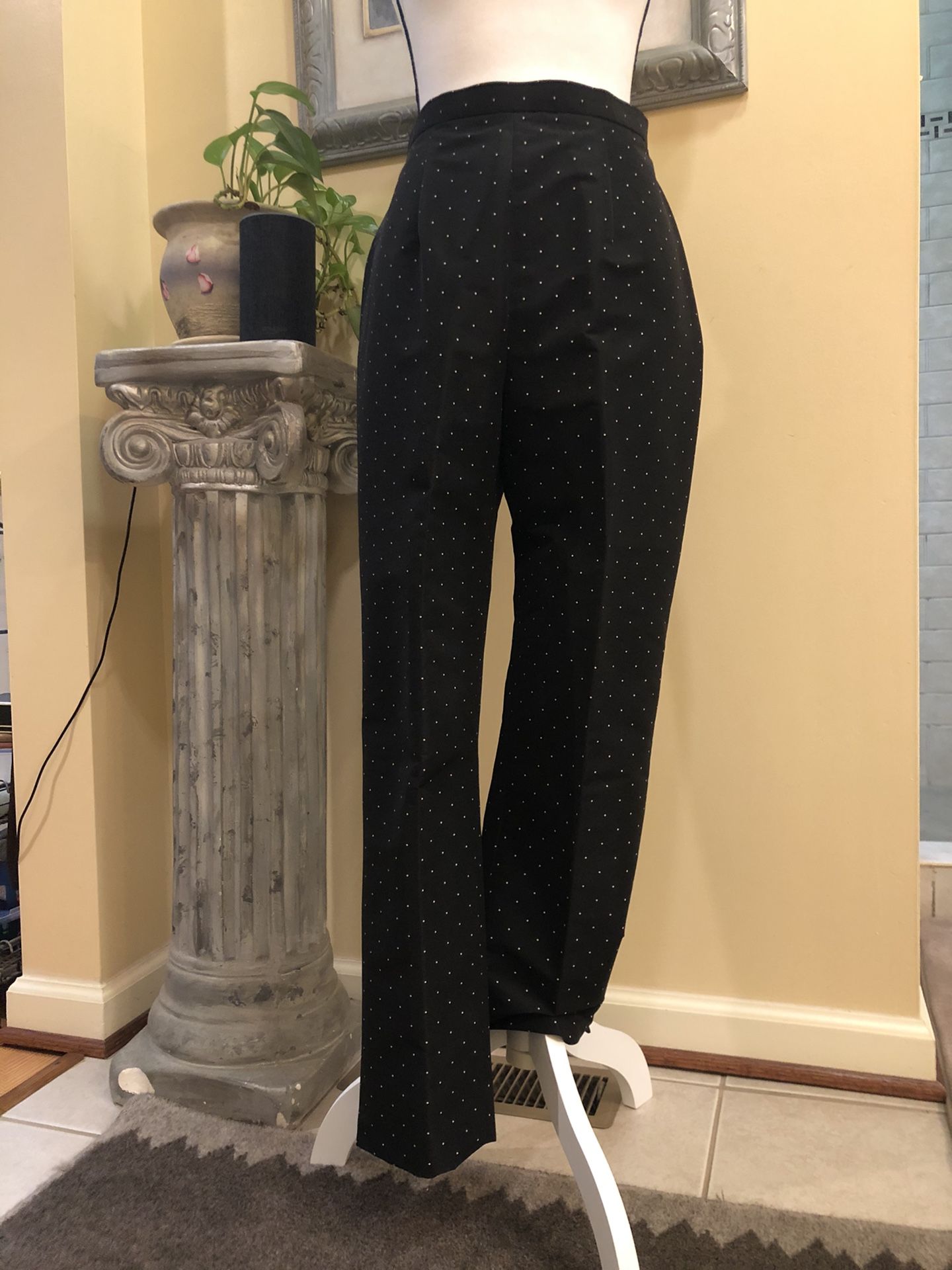 Carlisle Women’s Dress Pants Size 8