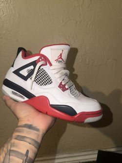 Jordan 4 Retro Red