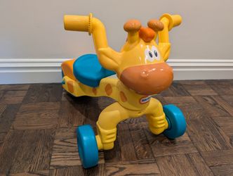 Little Tikes Go N Grow Lil' Rollin' Giraffe Ride On