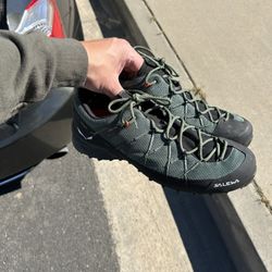 SALEWA CLIMBING SHOES
