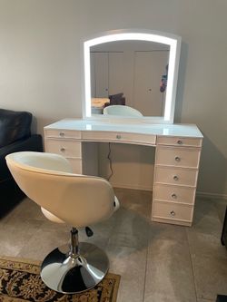 Vanity Table