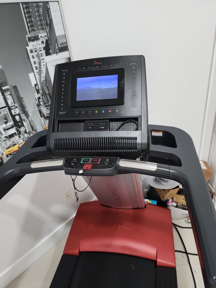 treadmill Free Motion Relax T 11.8